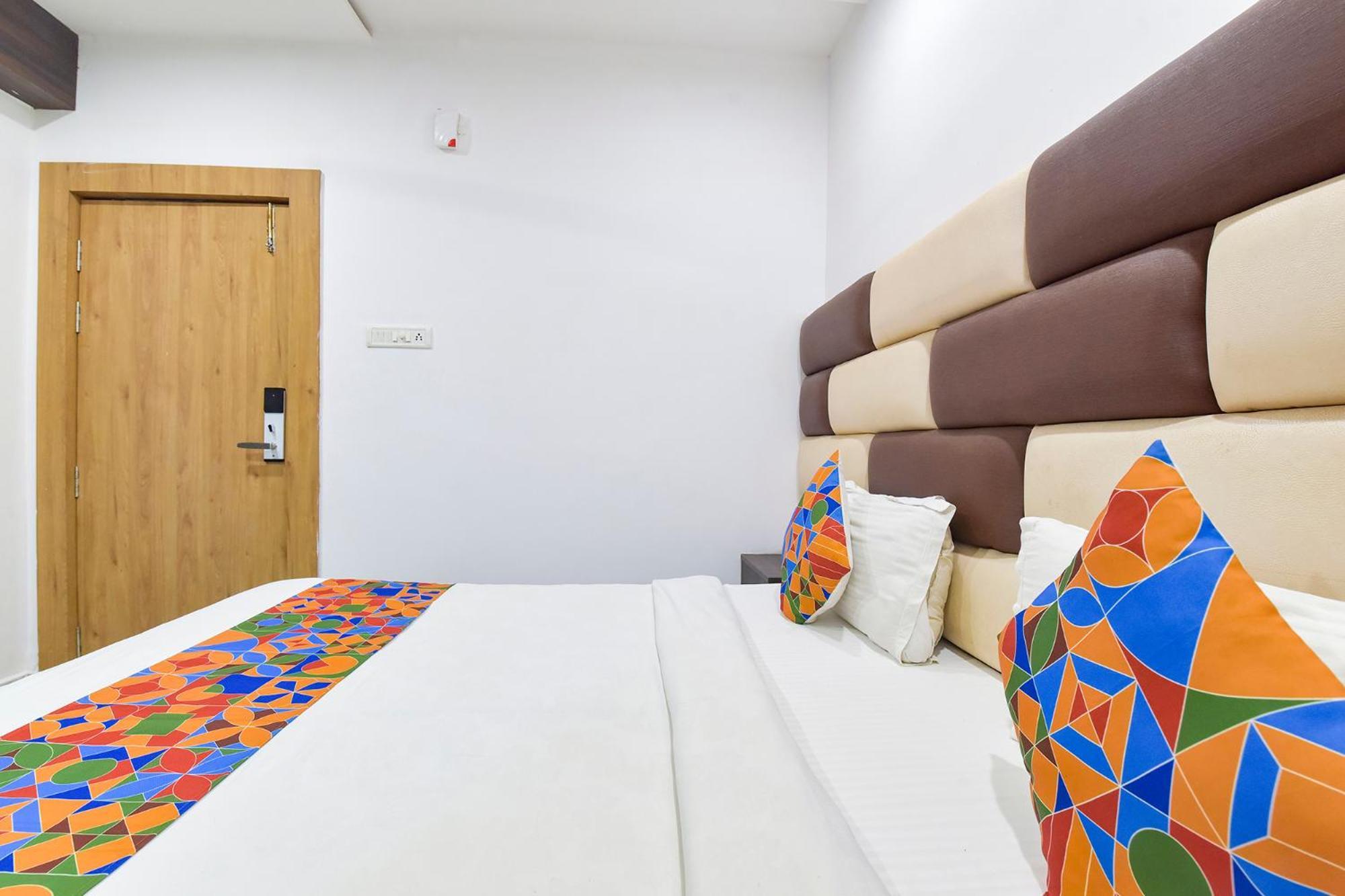 Fabhotel Prime Surya 贾巴尔普尔 外观 照片