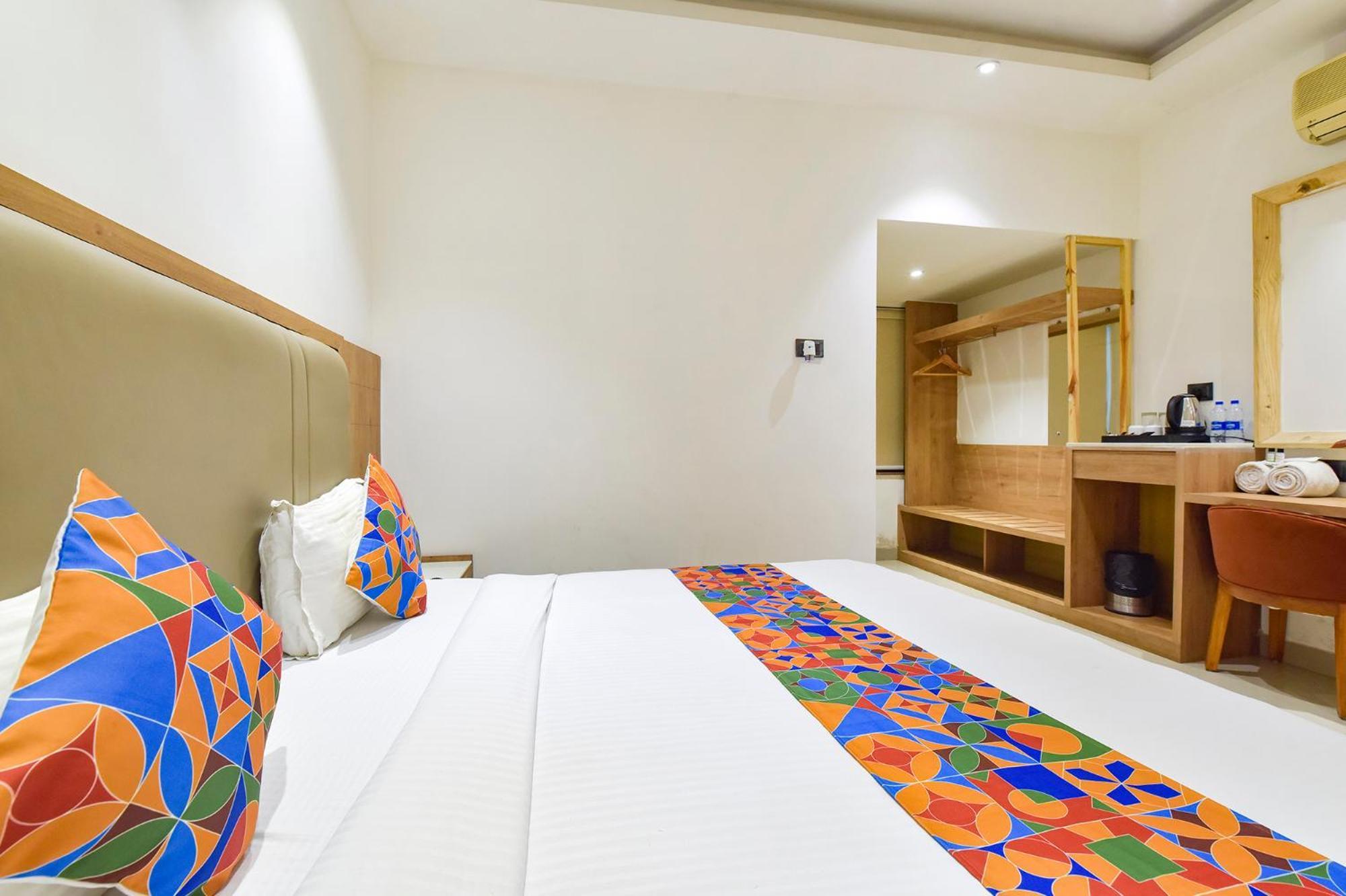 Fabhotel Prime Surya 贾巴尔普尔 外观 照片