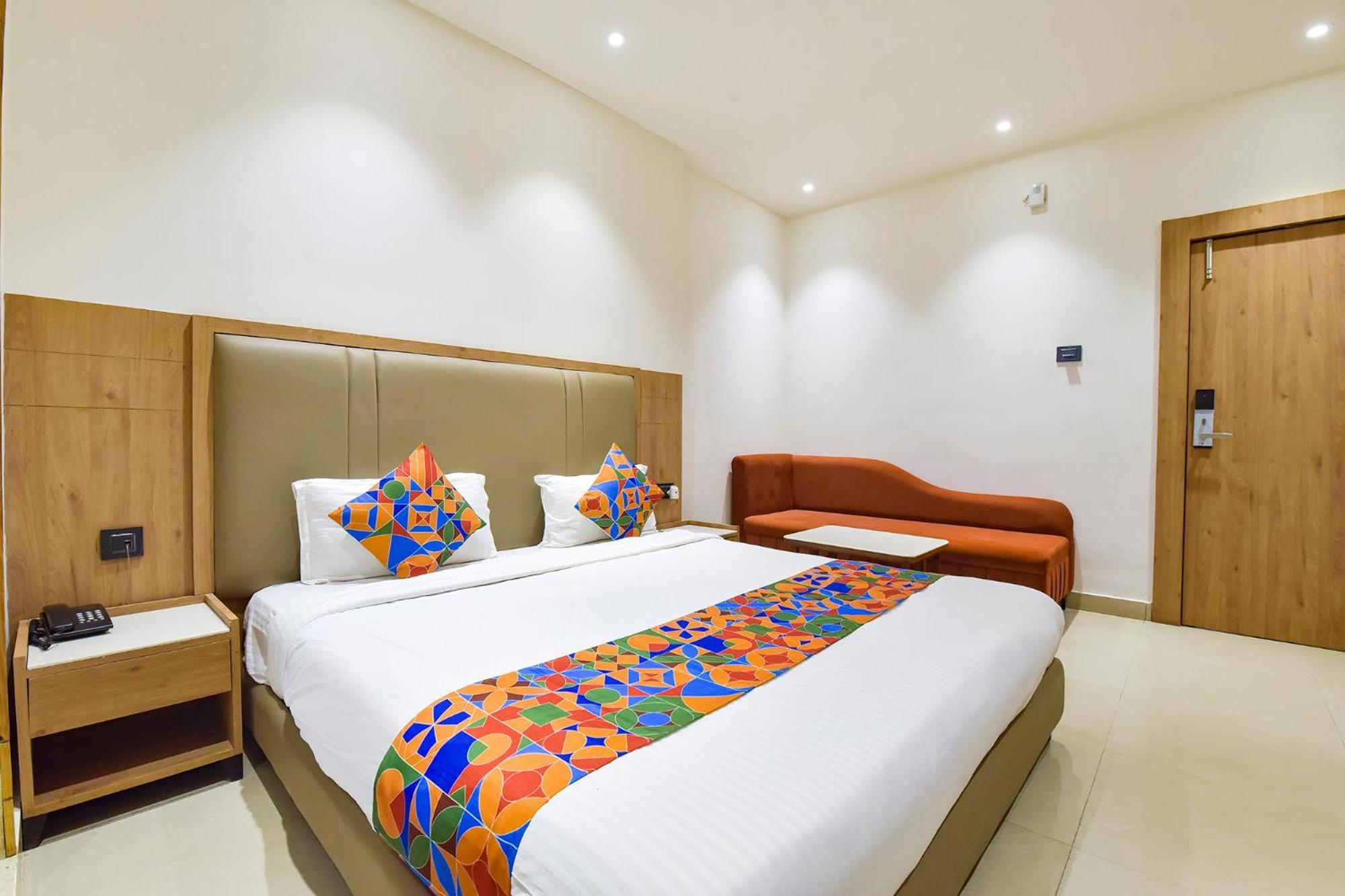 Fabhotel Prime Surya 贾巴尔普尔 外观 照片