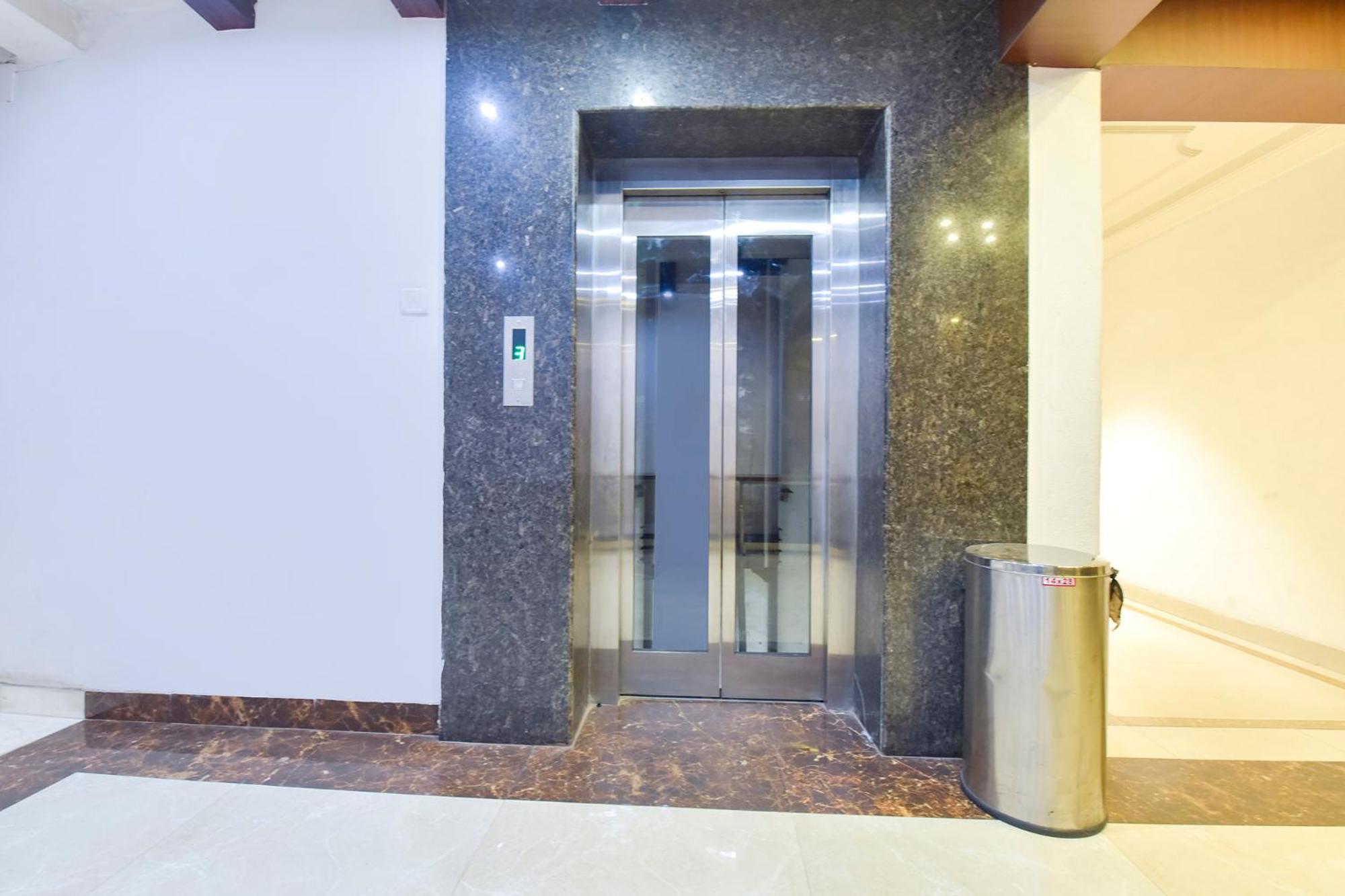 Fabhotel Prime Surya 贾巴尔普尔 外观 照片